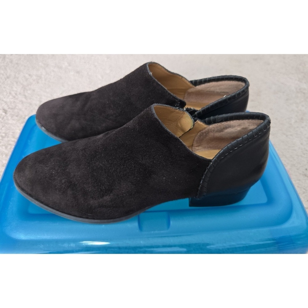 Jack Roger Womans Low Cut Boot Shoes. Suede‎ & Leather fabric. Size 7M
